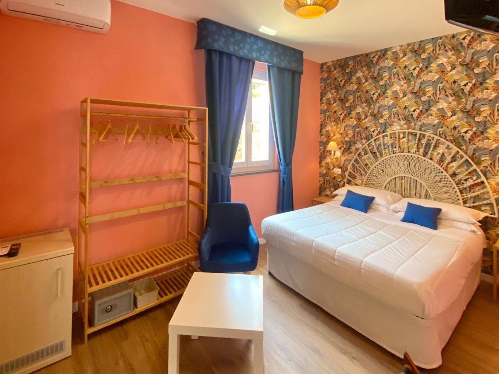 Hotel Villa Lubrense Sorrento マッサ・ルブレンセ エクステリア 写真