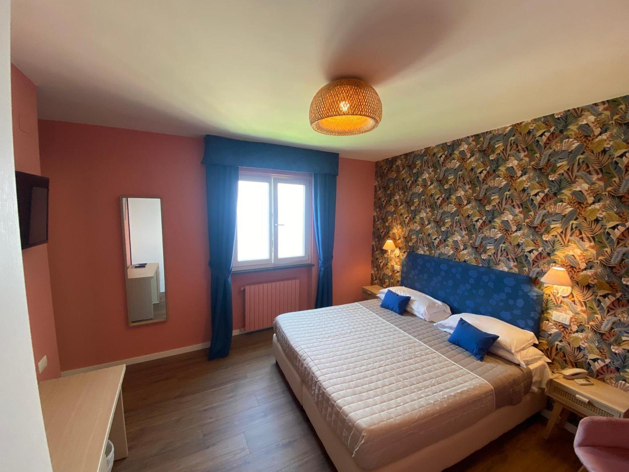 Hotel Villa Lubrense Sorrento マッサ・ルブレンセ エクステリア 写真